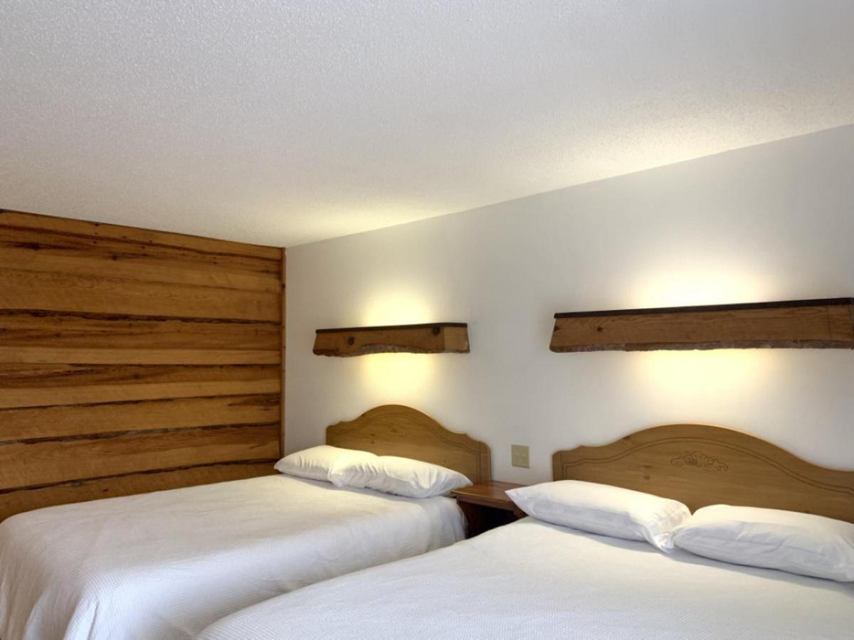 Bridge Inn Tomhawk - 2Nd Floor, 1 King Size Bed, Balcony, River View Tomahawk 외부 사진